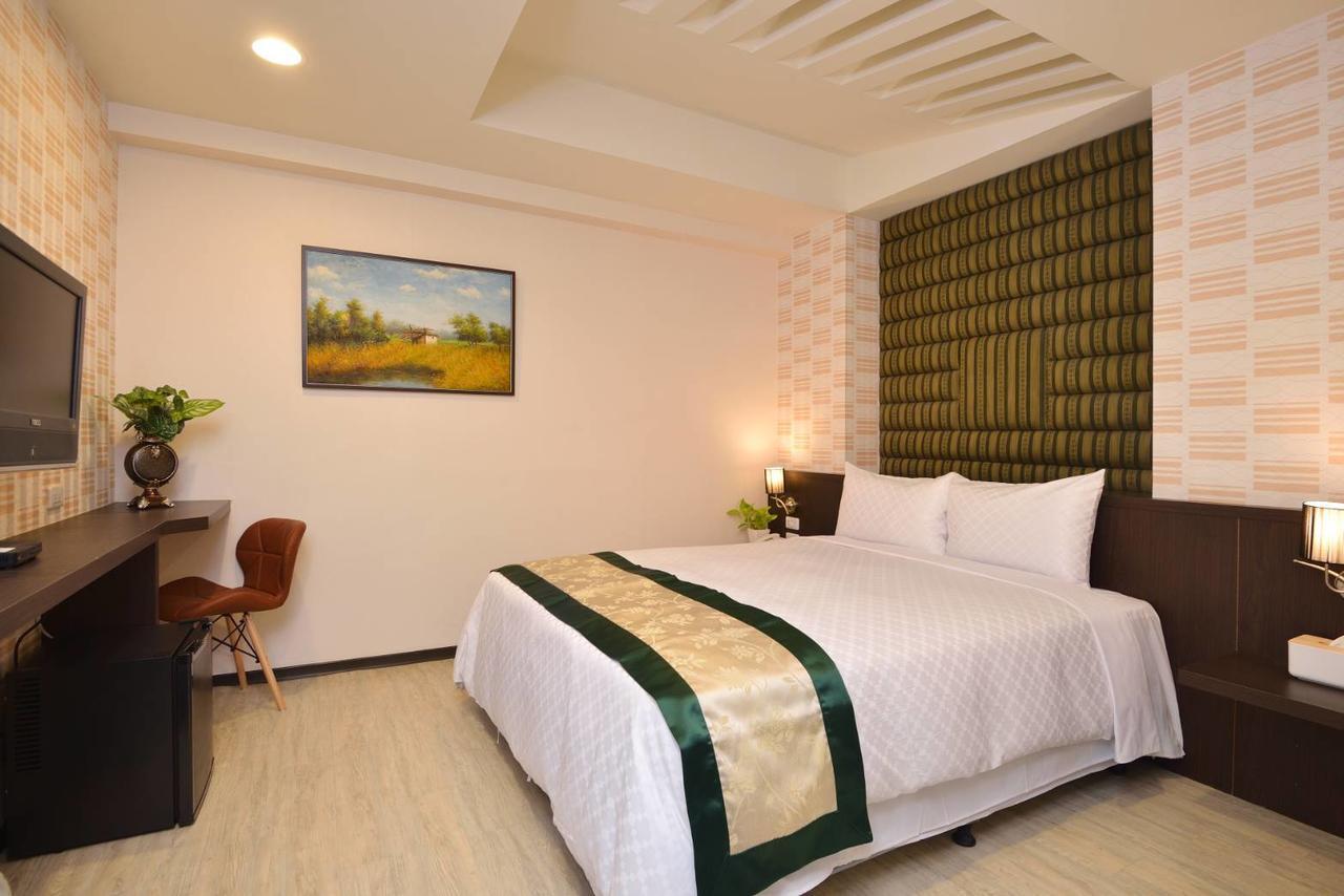 Ching She Hotel Tainan Exterior photo